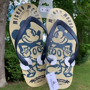 “VINTAGE” DISNEY MICKEY MOUSE SANDALS (BRAND NEW)